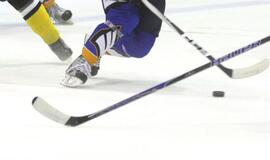 Lietuvos ledo ritulininkai Lenkijoje iškovojo pirmąją pergalę