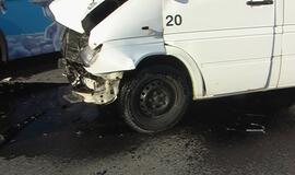 Blogas rytas pasirinkusiems viešąjį transportą