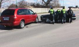 Kai moteris važiuoja prieš eismą