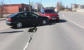 Kai moteris važiuoja prieš eismą