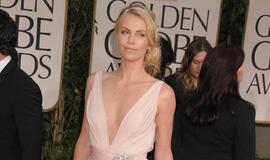 Charlize Theron mielai keliautų į kosmosą