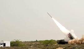 Pakistanas išbandė trumpojo nuotolio raketą "Hatf-IX"