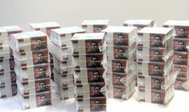 Pirmąjį ketvirtį bankų pelnas ir turtas mažėjo, indėliai augo