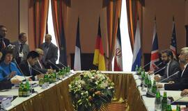 Derybos dėl Irano branduolinės programos bus pratęstos