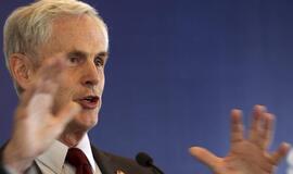 JAV prekybos sekretorius pabėgo iš avarijos vietos