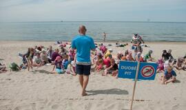 Melnragėje vaikai susipažino su gelbėtojo profesija