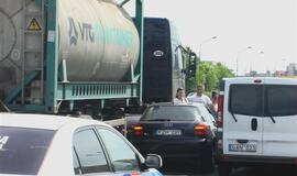 Neaiški avarija Šilutės plente užtvėrė eismą