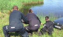 Skęsdamas ežere, vairuotojas gėrė toliau