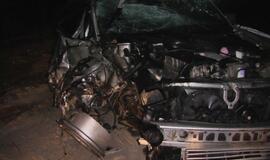 Šiurpioje avarijoje stebuklingai išvengta aukų