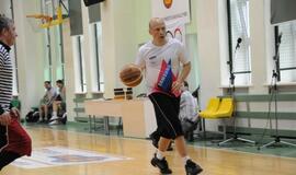 Olimpinė ugnis palydėta į kelionę