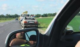 Vargana vairavimo patirtis nuvedė į griovį