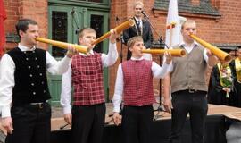 Klaipėdos universitete atidengta skulptūra "Polėkis"