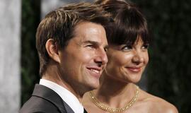 Po penkerių metų santuokos skiriasi aktoriai Katie Holmes ir Tom Cruise