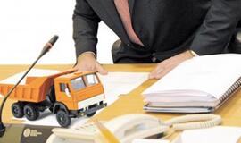 Tas Lietuvos premjeras džiaugiasi tais automobiliais