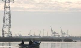 Terminalas kelia karą uoste