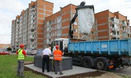 Bandužių gatvės gyventojams - požeminis konteineris