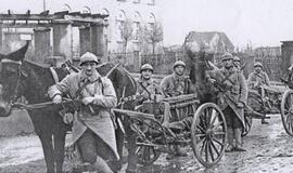 Klaipėdos akvarelės: namai ir žmonės (253)