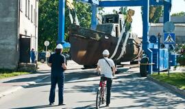 Istorinio laivo kelionė į naujus namus