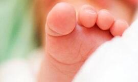 Tyrimas: šiuo metu pasaulyje yra 5 mln. mėgintuvėliuose pradėtų kūdikių