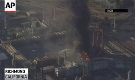 Kalifornijoje naftos perdirbimo įmonėje kilo gaisras (video)