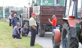 Grūdų karštinė veikia ir nieko dėtus vairuotojus