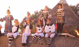 Per istoriją keliavo karietomis ir ugnimi