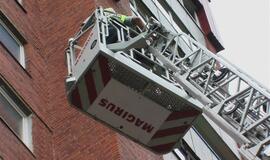 Aštuntajame aukšte - senukas be sąmonės