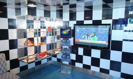 Laive "Costa Pacifica" nuo blizgesio svaigsta galva