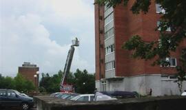 Aštuntajame aukšte - senukas be sąmonės