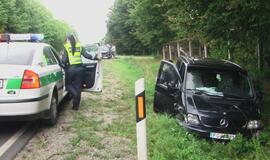 Paklydusios merginos iš Rusijos pateko į avariją