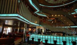 Laive "Costa Pacifica" nuo blizgesio svaigsta galva