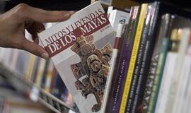 Japonas iš bibliotekų pavogė beveik 900 knygų