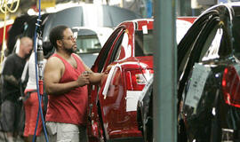 Koncernas "Ford" Europoje atleis šimtus darbuotojų