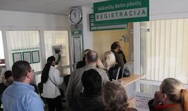 Rengiamasi apkarpyti pašalpas ilgalaikiams jų gavėjams