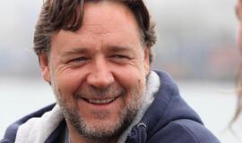 Russellui Crowe prireikė gelbėtojų pagalbos