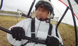 Vladimiras Putinas ornitologinėje stotyje tapo gervių "vedliu"