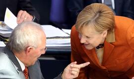 A. Merkel nori, kad ES galėtų vetuoti nacionalinius biudžetus