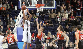 "Lietuvos rytas" iškovojo pirmąją pergalę Eurolygos turnyre