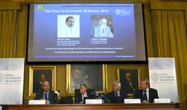 Nobelio ekonomikos premija skirta už inžinerinius instrumentus, kuriančius veikiančias rinkas