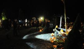 Švėkšnos parke nušvito per 500 moliūgų - žibintų