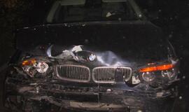 "Opel Astra" pasimaišė BMW kelyje