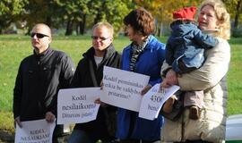 Dituviškių mitinge - aistros, šūksniai ir apsistumdymai