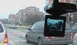 Kretingos gatvėje BMW užkliuvo už "Seat Toledo"