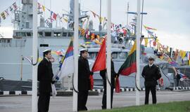 Šventinė rikiuotė - Lietuvos kariuomenės dienai