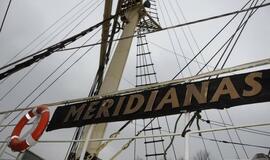 "Meridianas" iš vidaus