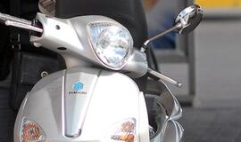 Sprogus remontuojamo motorolerio kuro bakui, nukentėjo nepilnametis