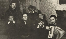 Klaipėdos akvarelės: namai ir žmonės (272)