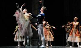 Uostamiestyje maskviečių “Gulbių ežerui“ negailėta plojimų