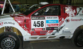 B. Vanago ir S. Jurgelėno ekipažas antrajame Dakaro ralio etape patyrė avariją