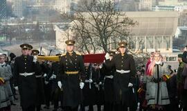 Gedimino pilies bokšte - tradicinė Lietuvos vėliavos pakėlimo ceremonija